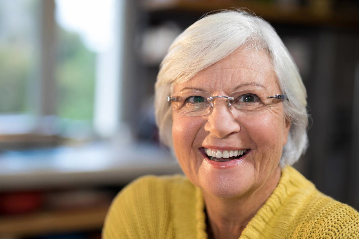 Wskazano 3 znaki zodiaku, które roztaczają wokół siebie anielską aurę. Dobro przyciągają jak magnes GettyImages Wavebreakmedia