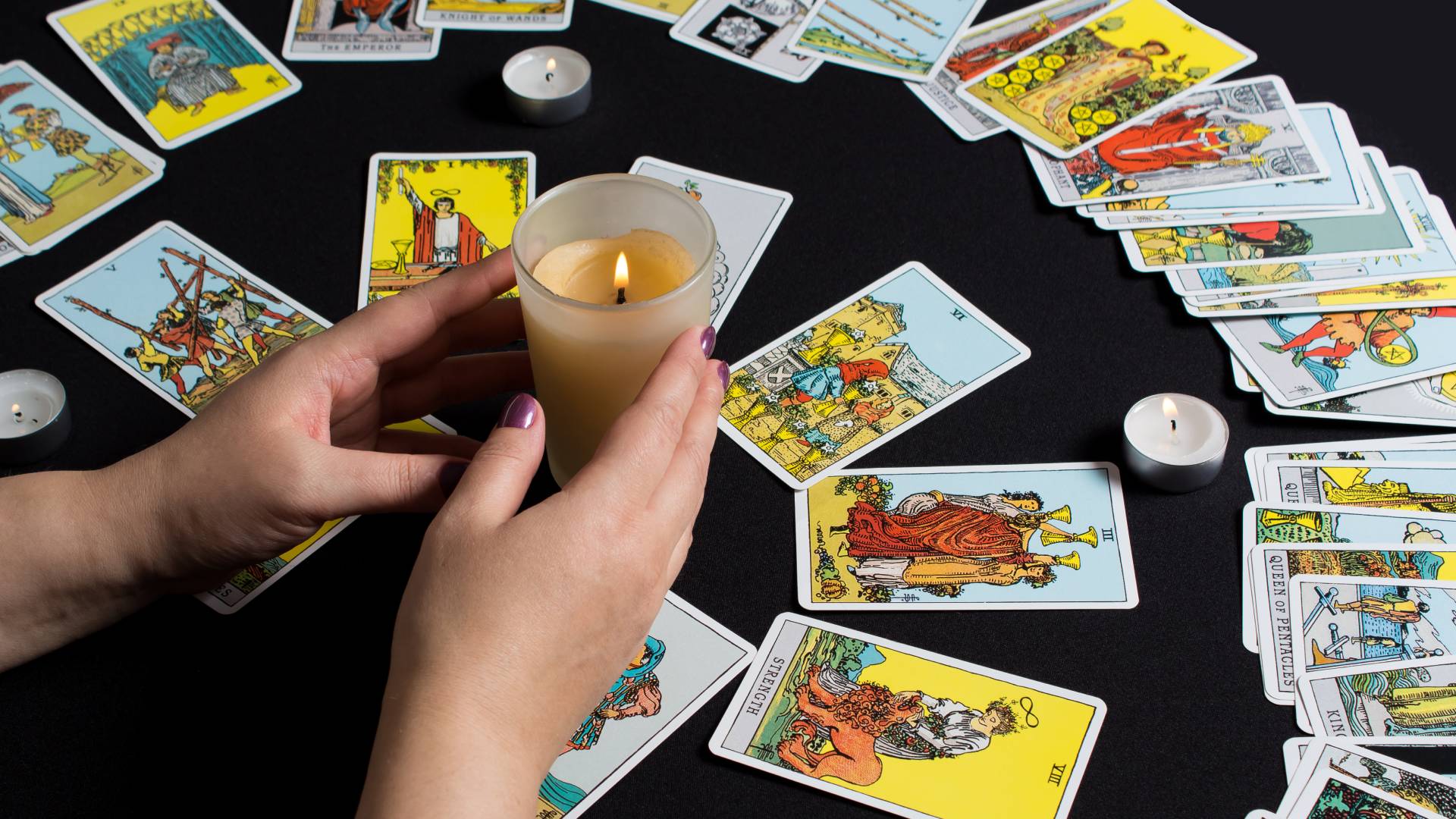 Tarot tygodniowy GettyImages Yevgeniy Sambulov