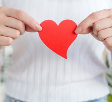 Tylko ta cyfra w dacie urodzenia wskazuje bujne życie miłosne. Wróży więcej niż 1 trwały związek