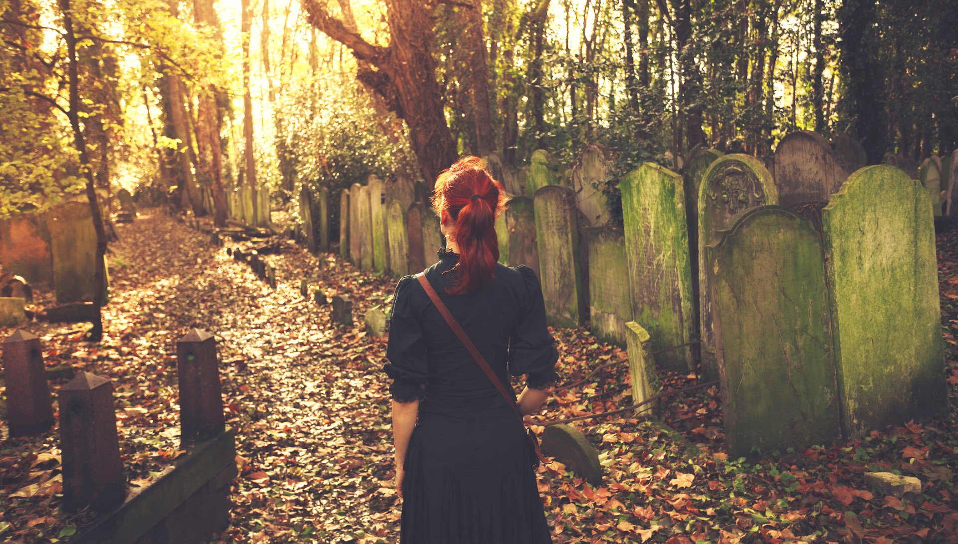 Nigdy nie zakładaj tego na cmentarz. Inaczej ściągniesz na siebie największe nieszczęście