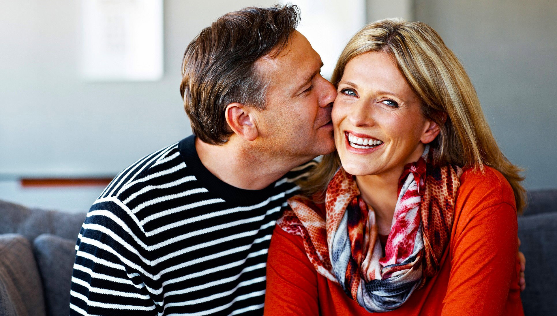 23 października załóż ubranie w tym kolorze. Przyciągnie miłość i zapewni ochronę przed złym okiem