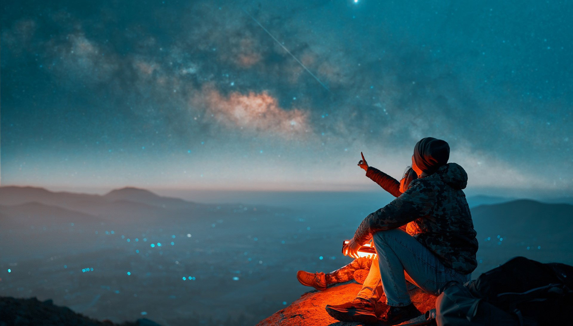 W październiku spójrz w górę po zachodzie słońca. Rozpoczął się kosmiczny spektakl, spełniający marzenia