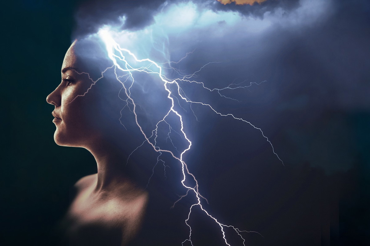 Ponura przepowiednia dla 4 znaków zodiaku. Ktoś stanie na ich drodze do szczęścia
