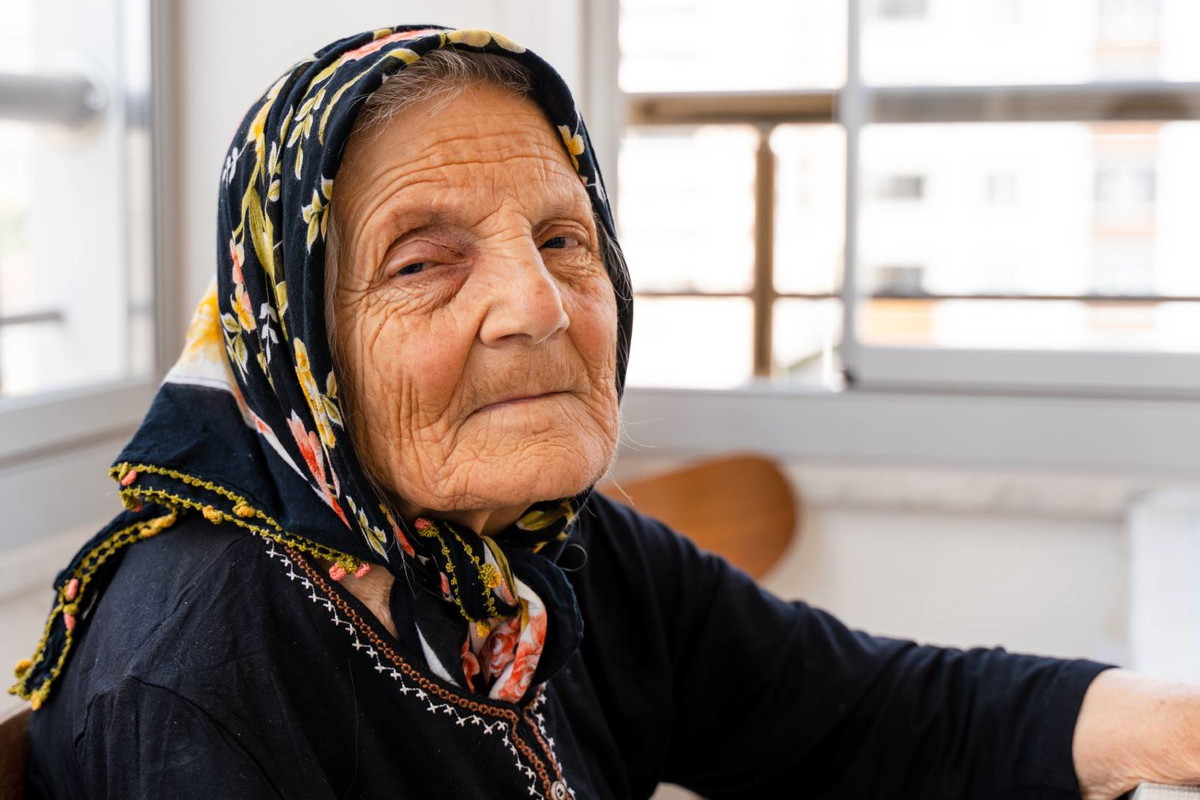 Babcia z Podkarpacia radzi zerwij 1 liść nasięźrzału pospolitego, a zapewnisz sobie miłość i bogactwo. Ale jest haczyk GettyImages Phynart Studio