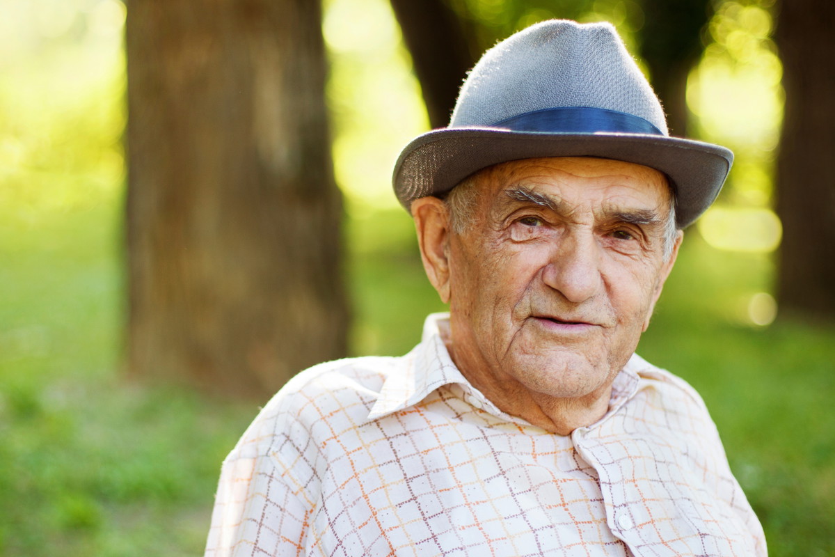 Stary Kaszub ostrzega: przesadzanie kwiatów jesienią i zimą przynosi pecha