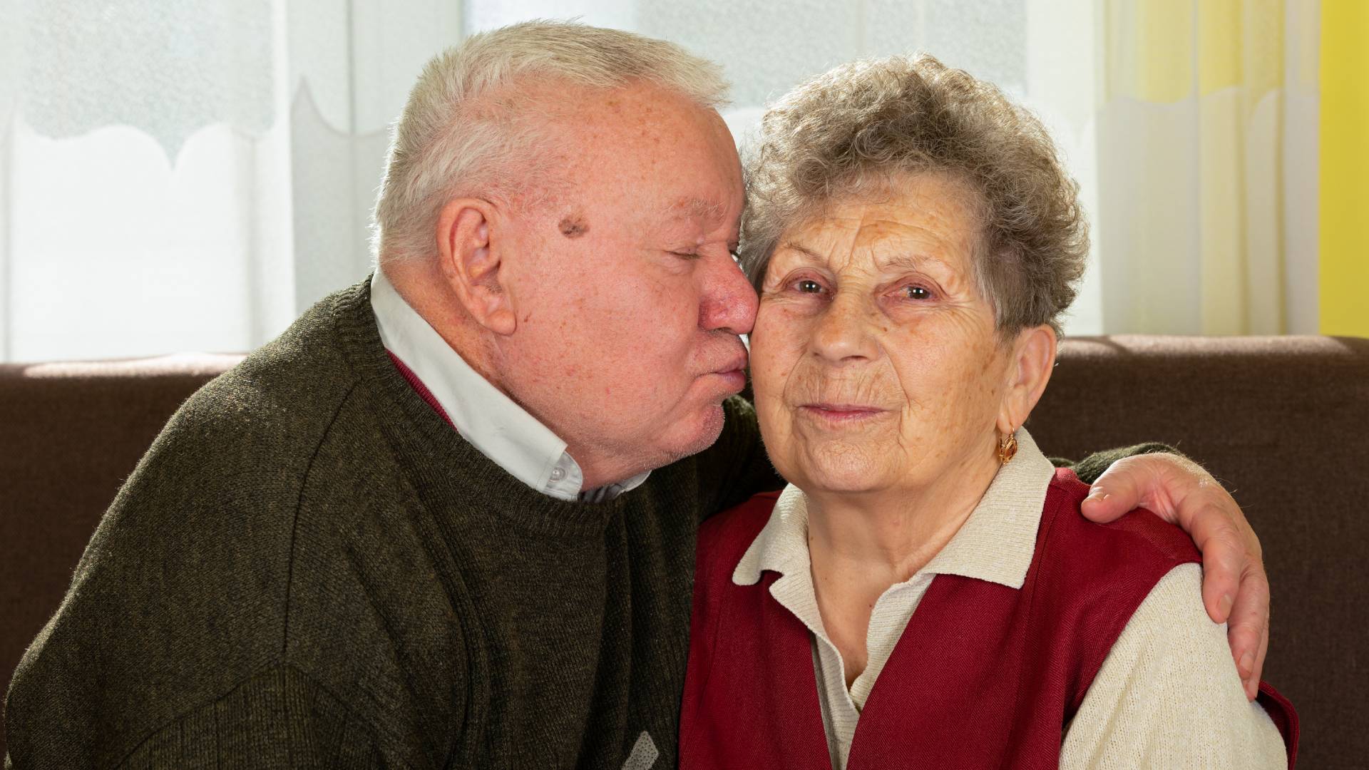 Miód na osłodę życia to babciny sposób na problemy w związku. Uwaga, jest 1 warunek GettyImages Ocskaymark