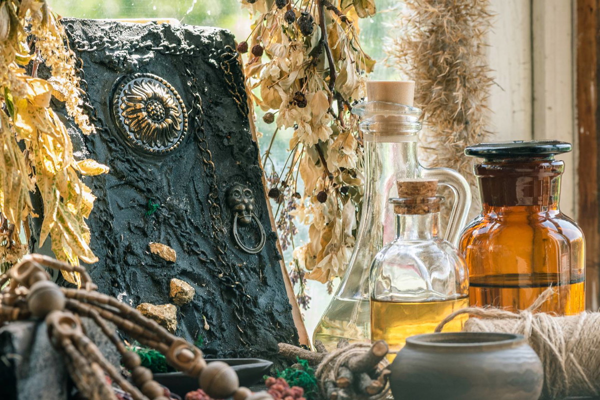 Oto pradawna receptura na przełamanie klątwy. Niezwykła moc kryje się w 1 składniku GettyImages undefined undefined