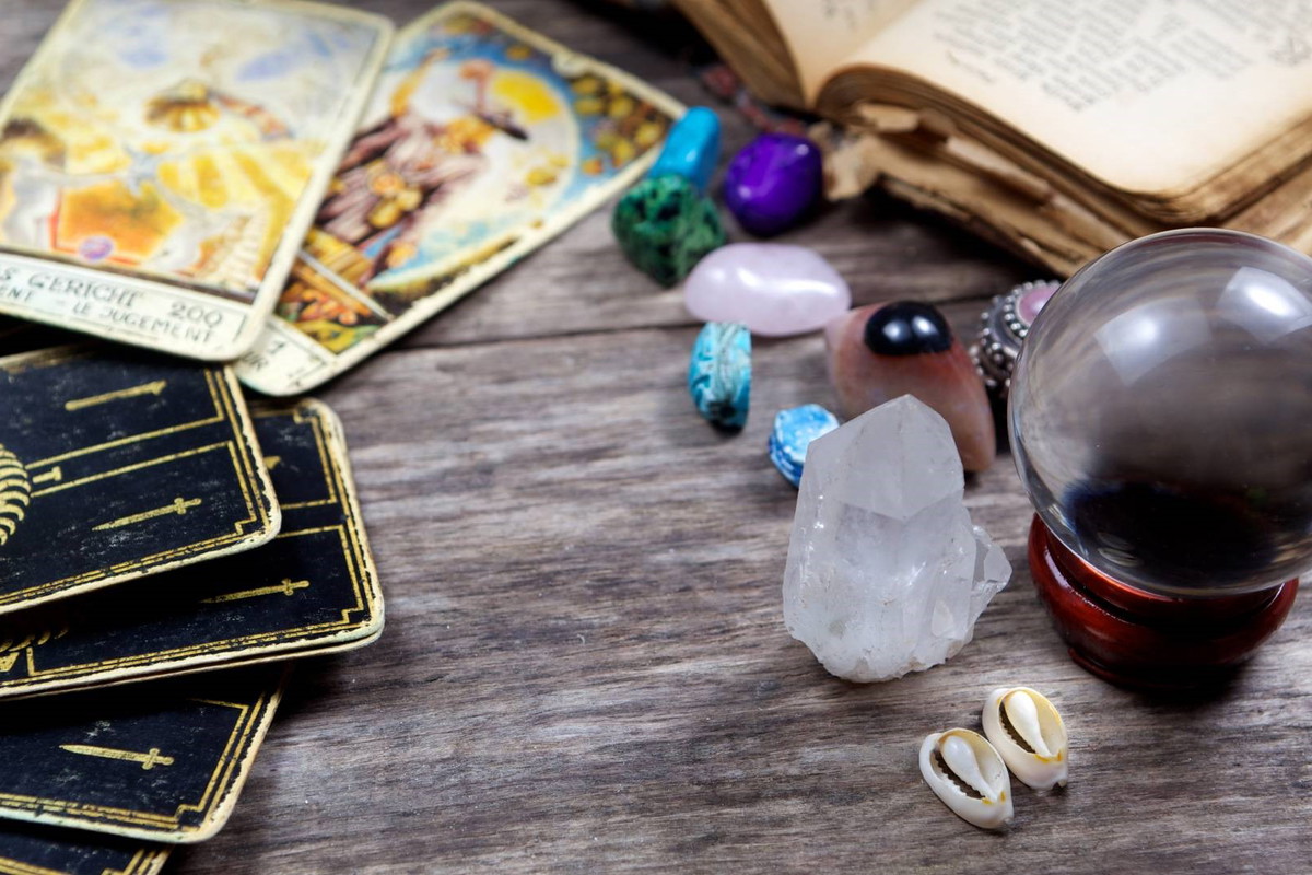 Tarot tygodniowy AdobeStock vetre
