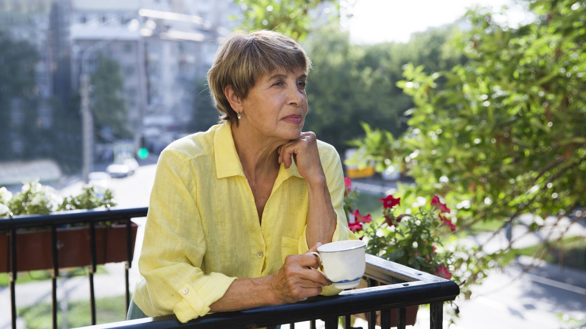 Lusterko na balkonie odbija pecha i pomnaża szczęście. Ale jest 1 warunek GettyImages Ulza