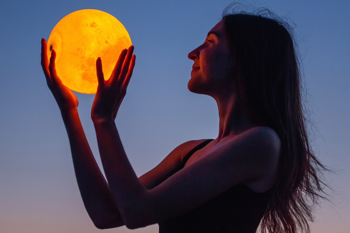 Zrób to w Pełnię Księżyca w Baranie, a szczęście cię nie opuści. Jest tylko 1 haczyk