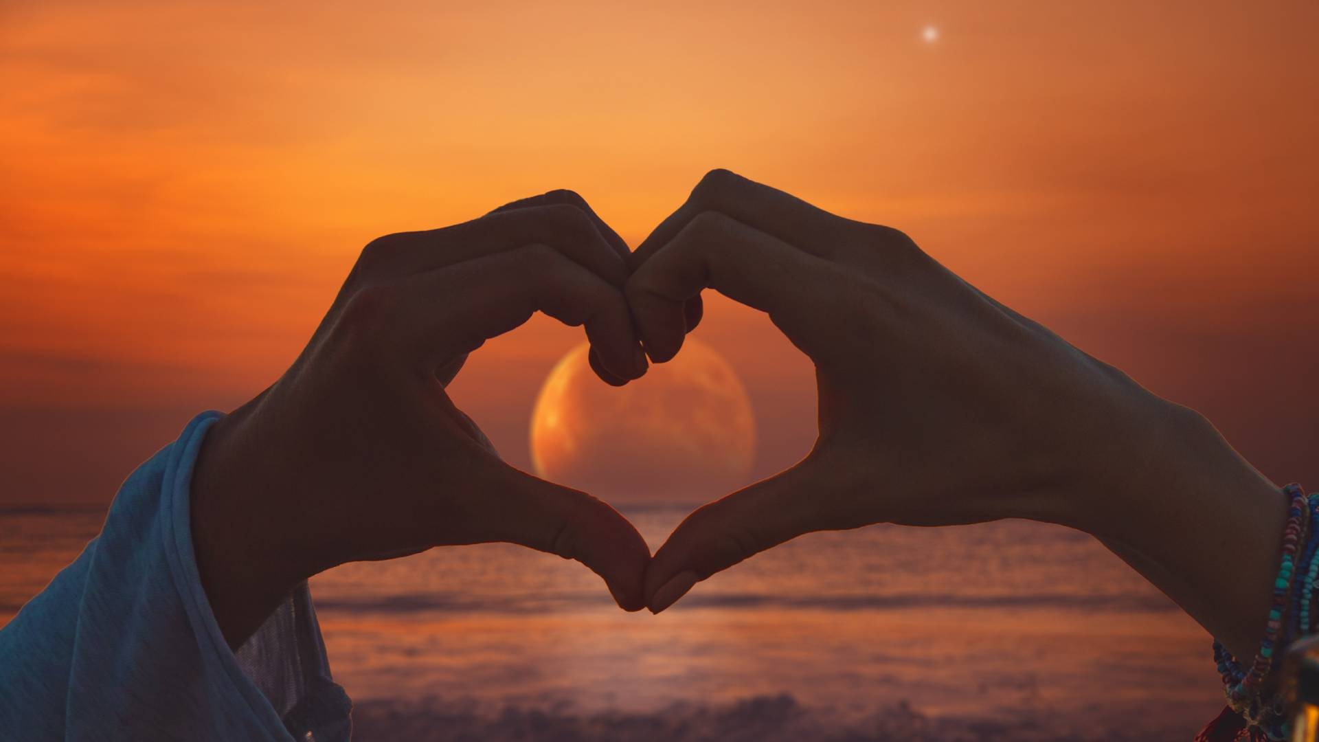 Miłosny horoskop tygodniowy 25.09-01.10.2023 GettyImages m-gucci