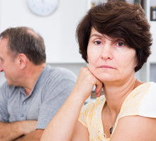 „Koty” z kurzu przynoszą pecha w miłości. Ale jest 1 magiczny trik, który może to zmienić GettyImages JackF