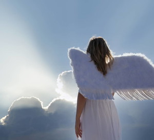 Wskazano 3 znaki zodiaku, które w październiku dotknie ręka anioła. Czeka ich miesiąc pełen magii GettyImages Buena Vista Images