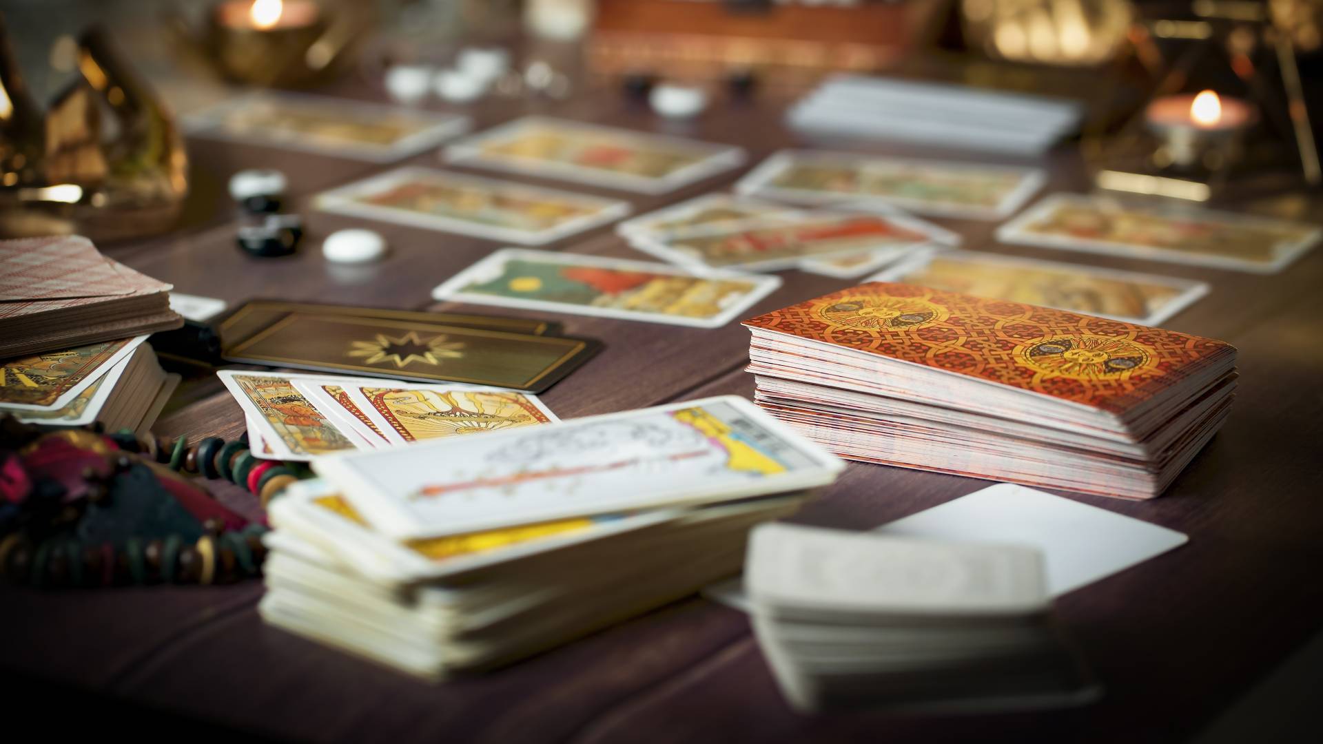 Tarot tygodniowy GettyImages Oksana Zueva