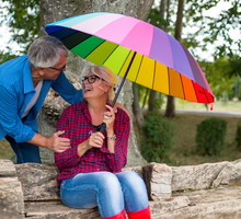 Ulubiony kolor wskazuje, kto był twoją miłością w poprzednim wcieleniu. 1 barwa jest królewska