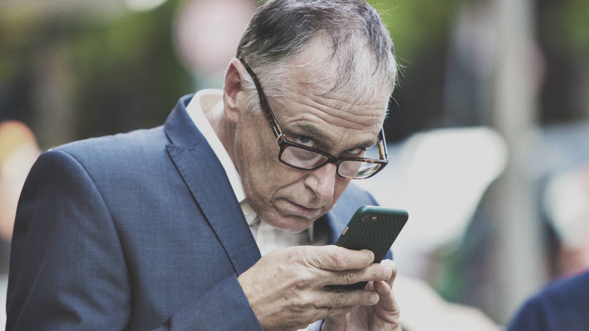 Wskazano imiona 5 mężczyzn, którzy ukrywają swoje intencje. Nie zawsze możesz im zaufać GettyImages brazzo