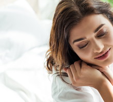 Angelologia: jak wezwać swojego anioła stróża? Zrobisz to przez sen, a potrzebujesz tylko 1 rzeczy