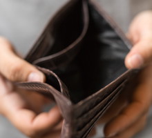 Ten drobiazg w portfelu blokuje pieniądze. Jeśli go masz, nie licz na przypływ gotówki