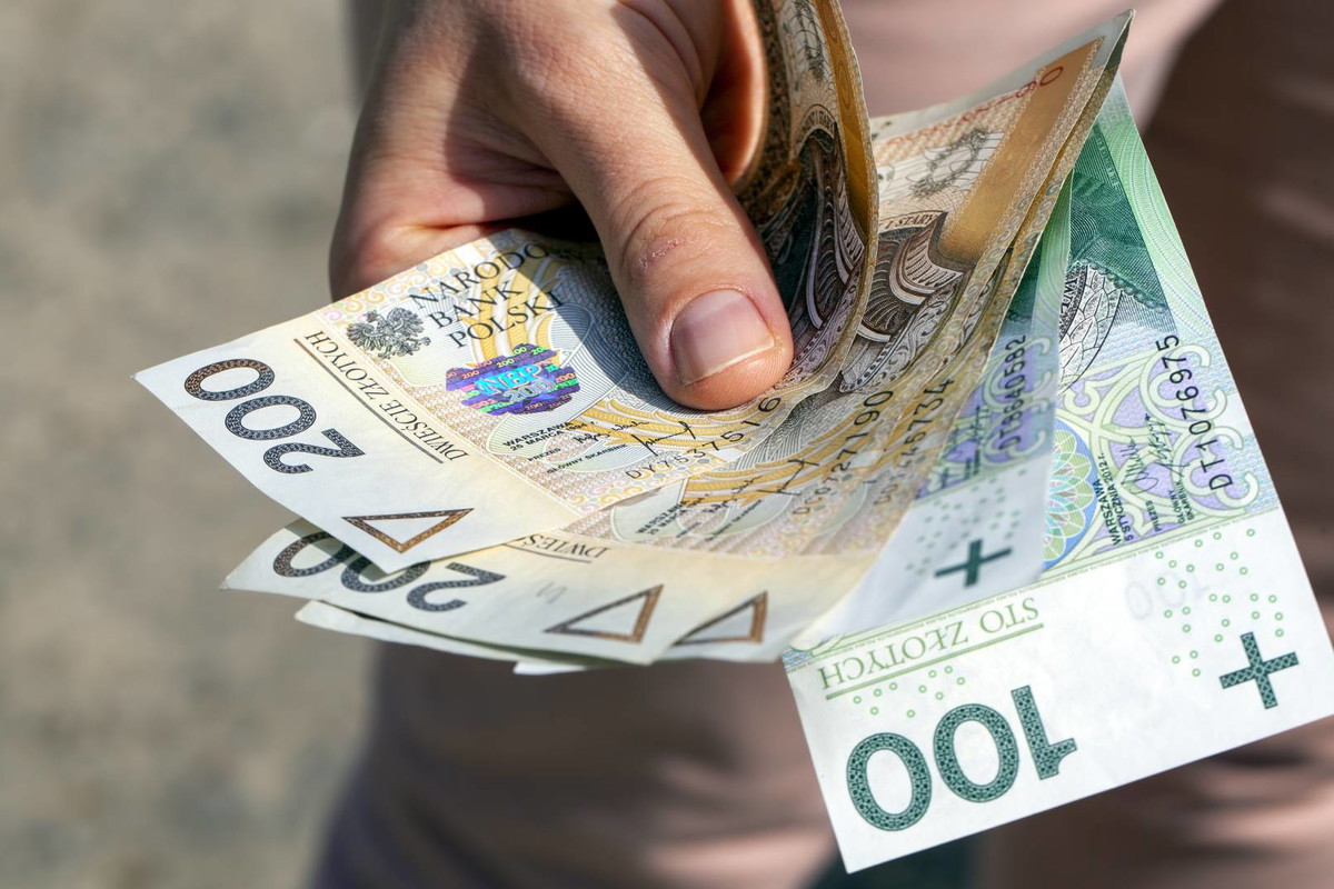 Zrób to 8 września o świcie, a przyciągniesz pieniądze. Wystarczy 1 drobiazg w kolorze żółtym