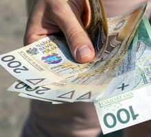 Zrób to 8 września o świcie, a przyciągniesz pieniądze. Wystarczy 1 drobiazg w kolorze żółtym