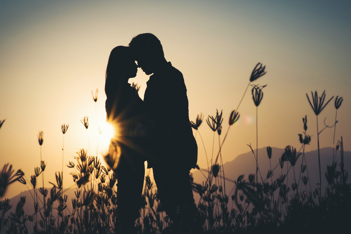 Horoskop miłosny: Te 3 znaki zodiaku zakochają się w ostatnie dni wakacji