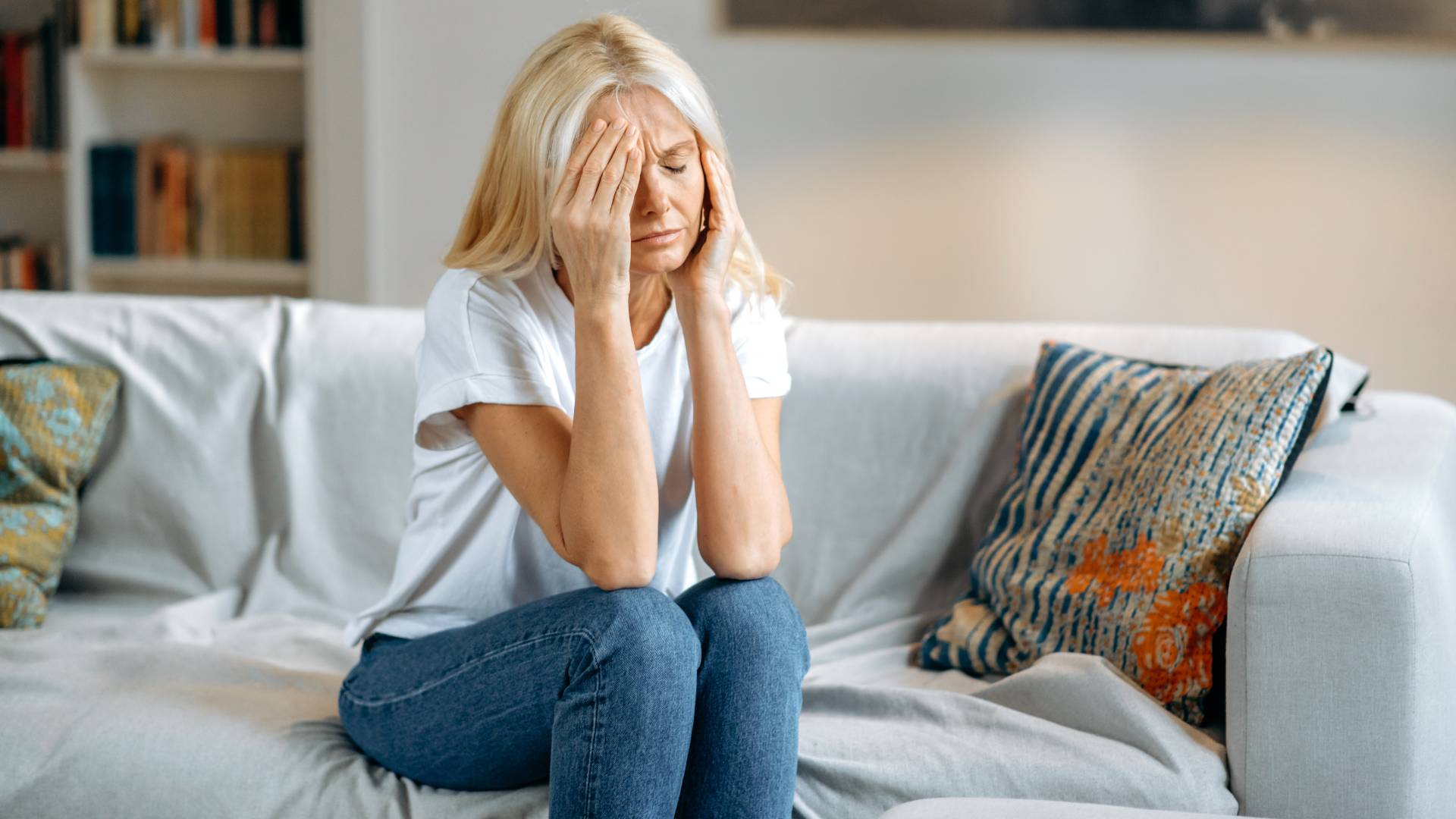 Rytuał Srebrnej Ćmy usuwa wszystkie kłopoty. Potrzebujesz tylko 2 składników, które masz w domu