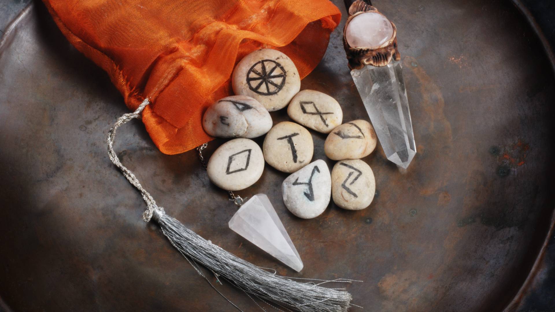 Tygodniowy horoskop runiczny 22-28