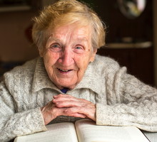 Znalazłyśmy stary notes szeptuchy. Ten rytuał ochroni cię przed problemami w życiu