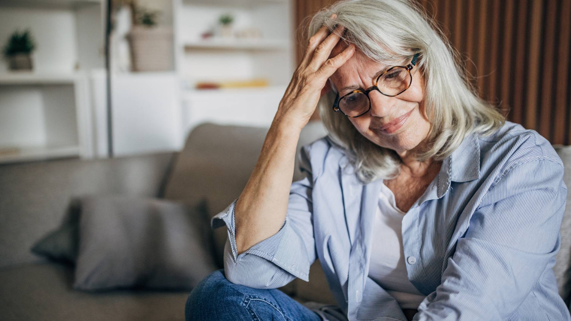 Wskazano 2 znaki zodiaku, które wstydzą się swojej przeszłości. Często udają kogoś, kim nie są