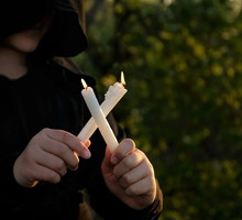 Zaklęcie na zerwanie cyrografów i paktów. Uwolnij się z pomocą 3 znanych ziół