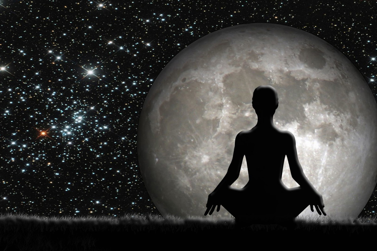 fazy księżyca a sen