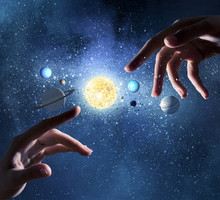 Już wkrótce planety mocy obudzą w tobie Lwa. To ostatnia taka szansa dla 4 znaków zodiaku