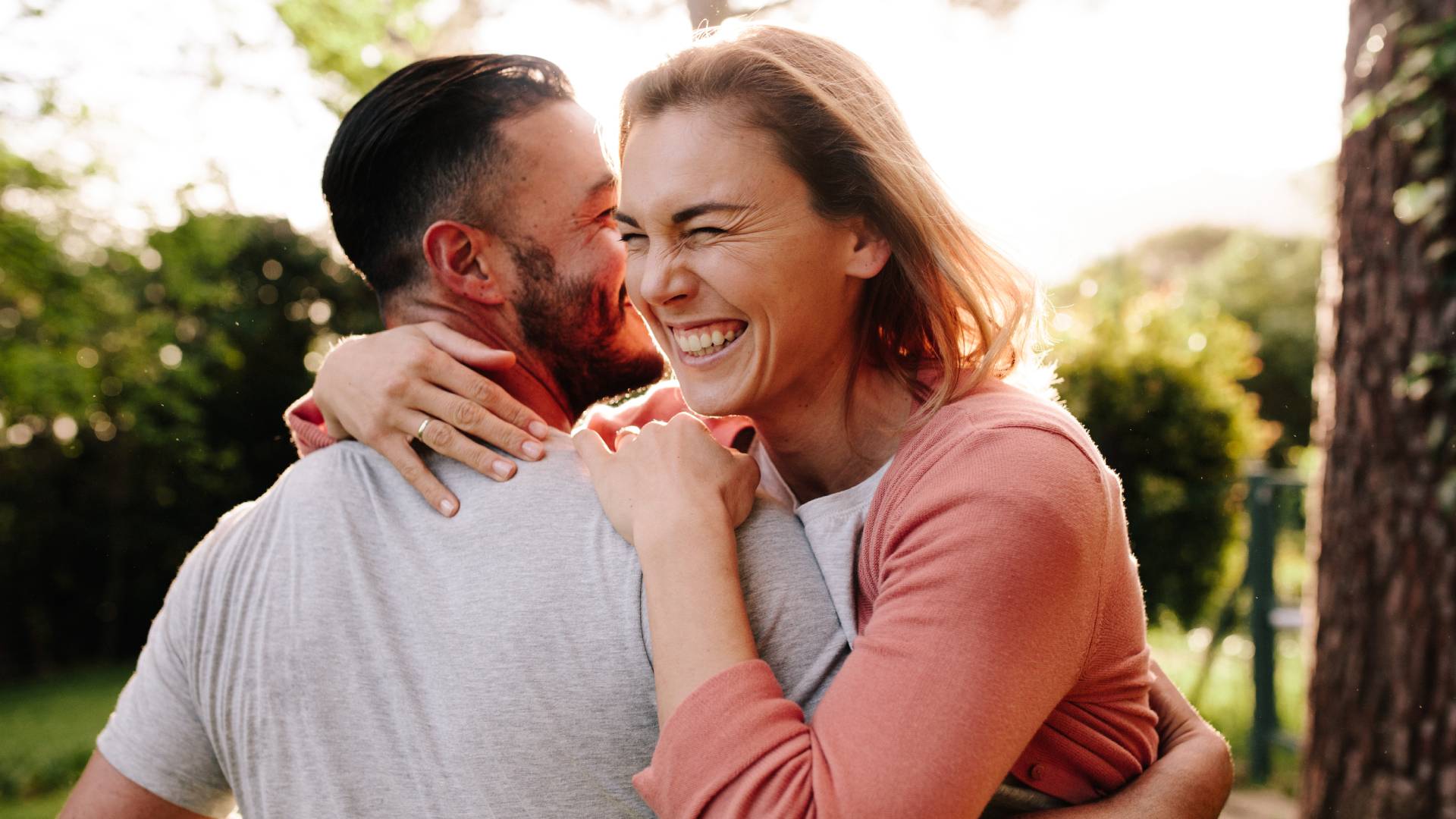 Oto 2 znaki zodiaku, które będą mieć  życie jak w Madrycie. Zaszaleją już w połowie sierpnia