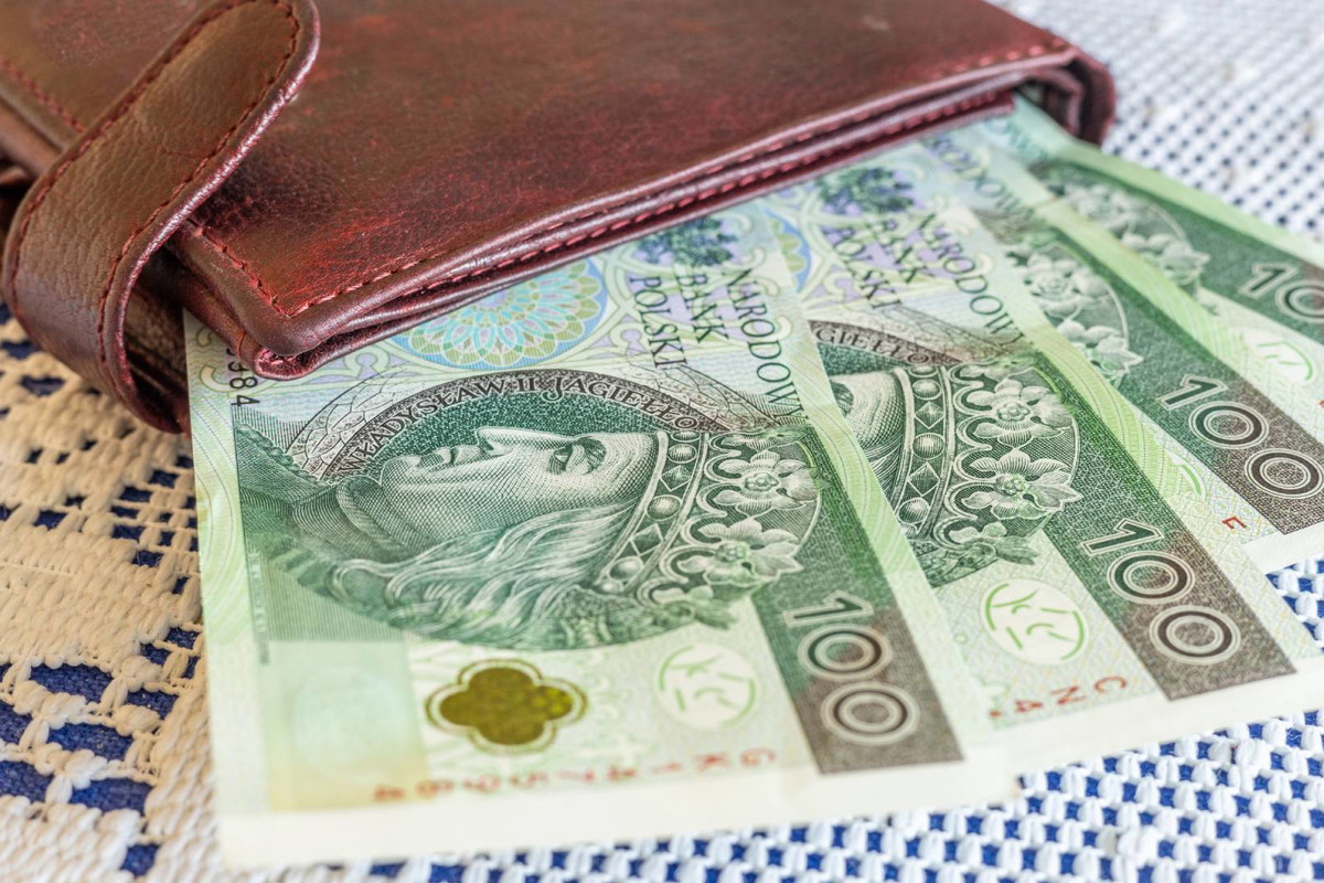 Eliksir na przyciąganie pieniędzy z użyciem octu. 2 składnik na pewno masz w domu