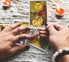 Tarot na sierpień 2023
