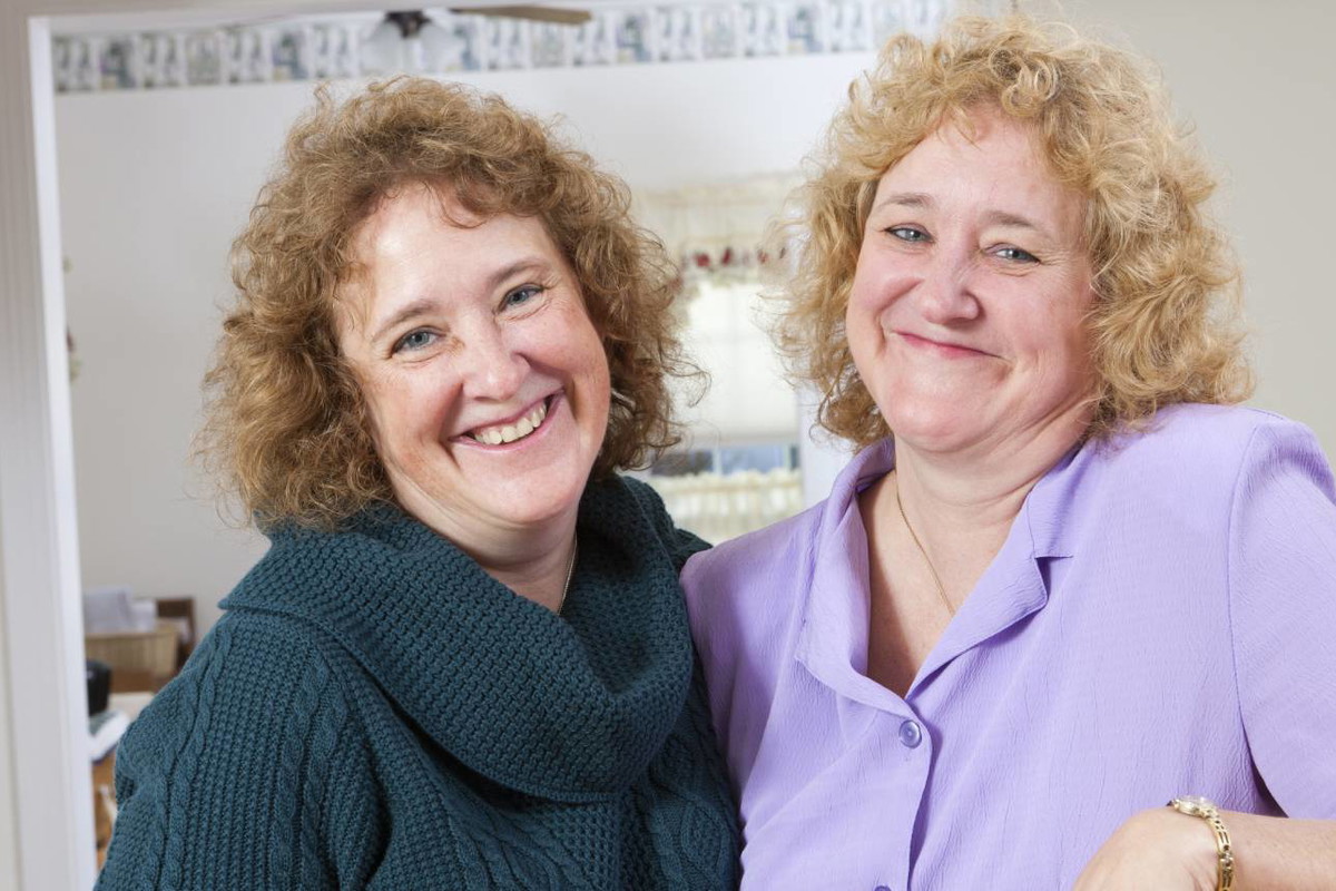 Wskazano 3 znaki zodiaku, które wszędzie mają przyjaciół