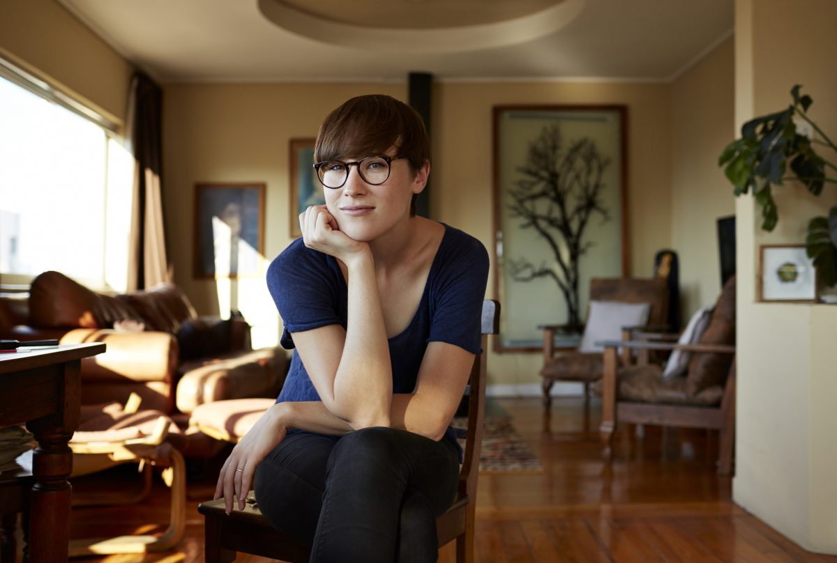 pewna siebie kobieta