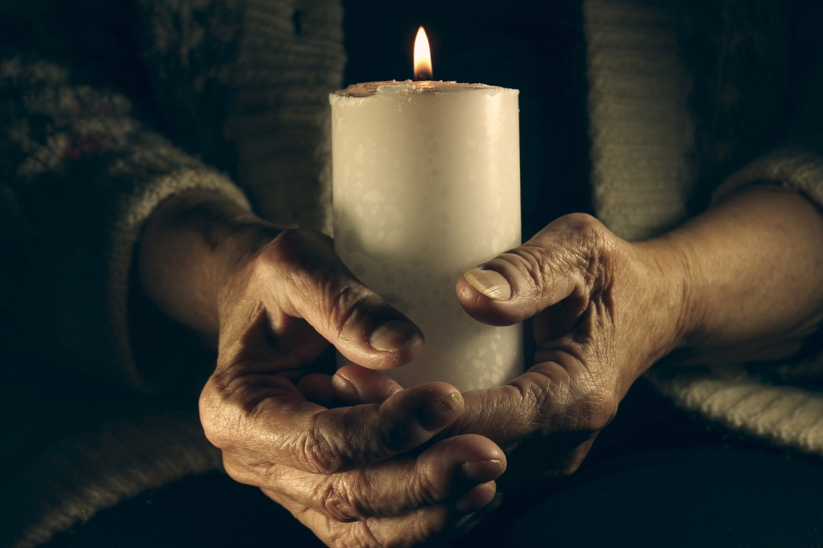 Rytuał szeptuch na Zaduszki