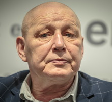 Krzysztof Jackowski jest coraz bardziej zaniepokojony