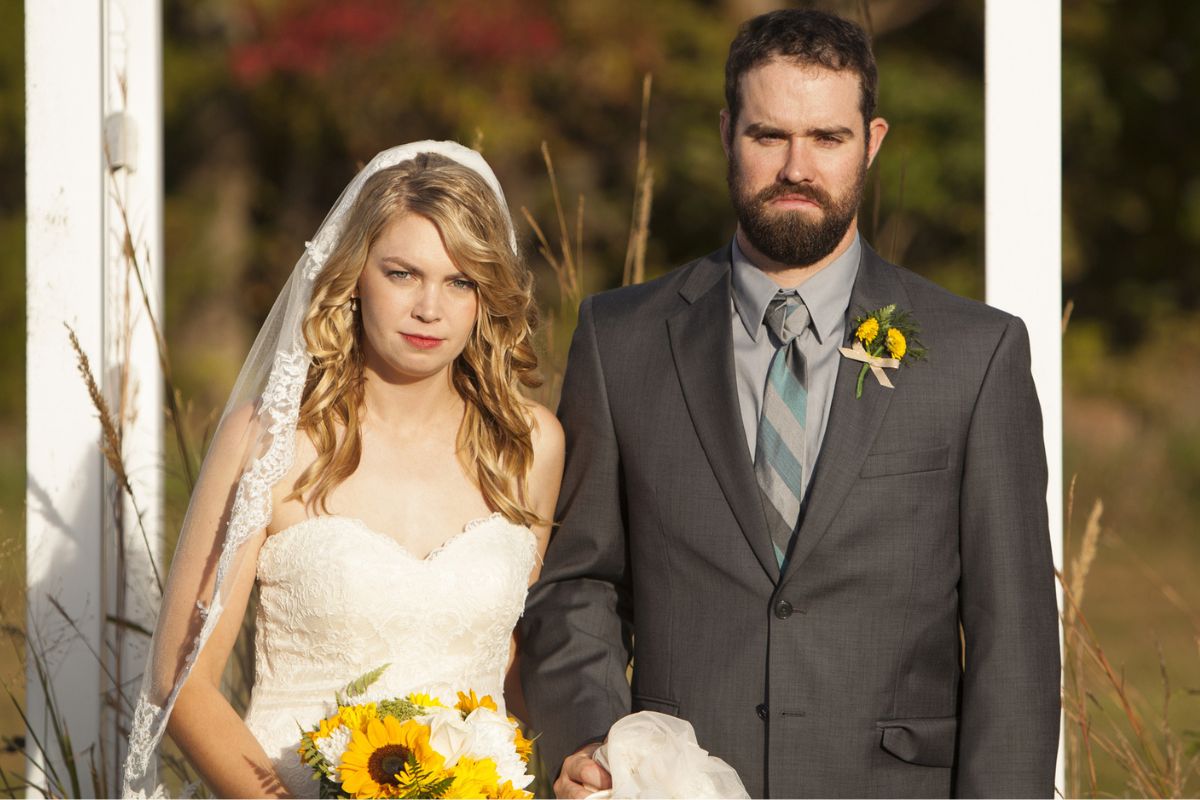 Niezadowolona para młoda 1200 x 800