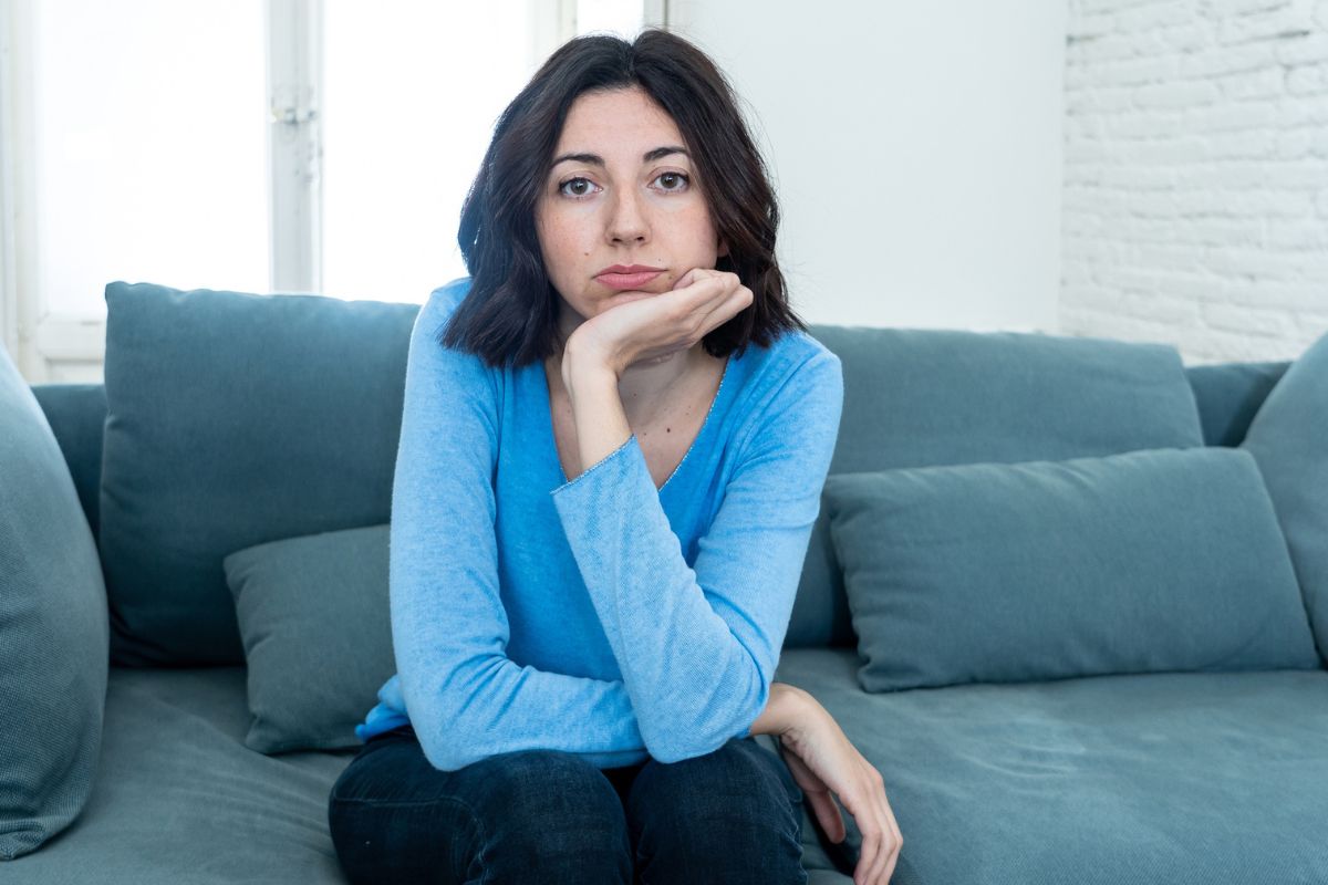 Rozczarowana kobieta 1200 x 800