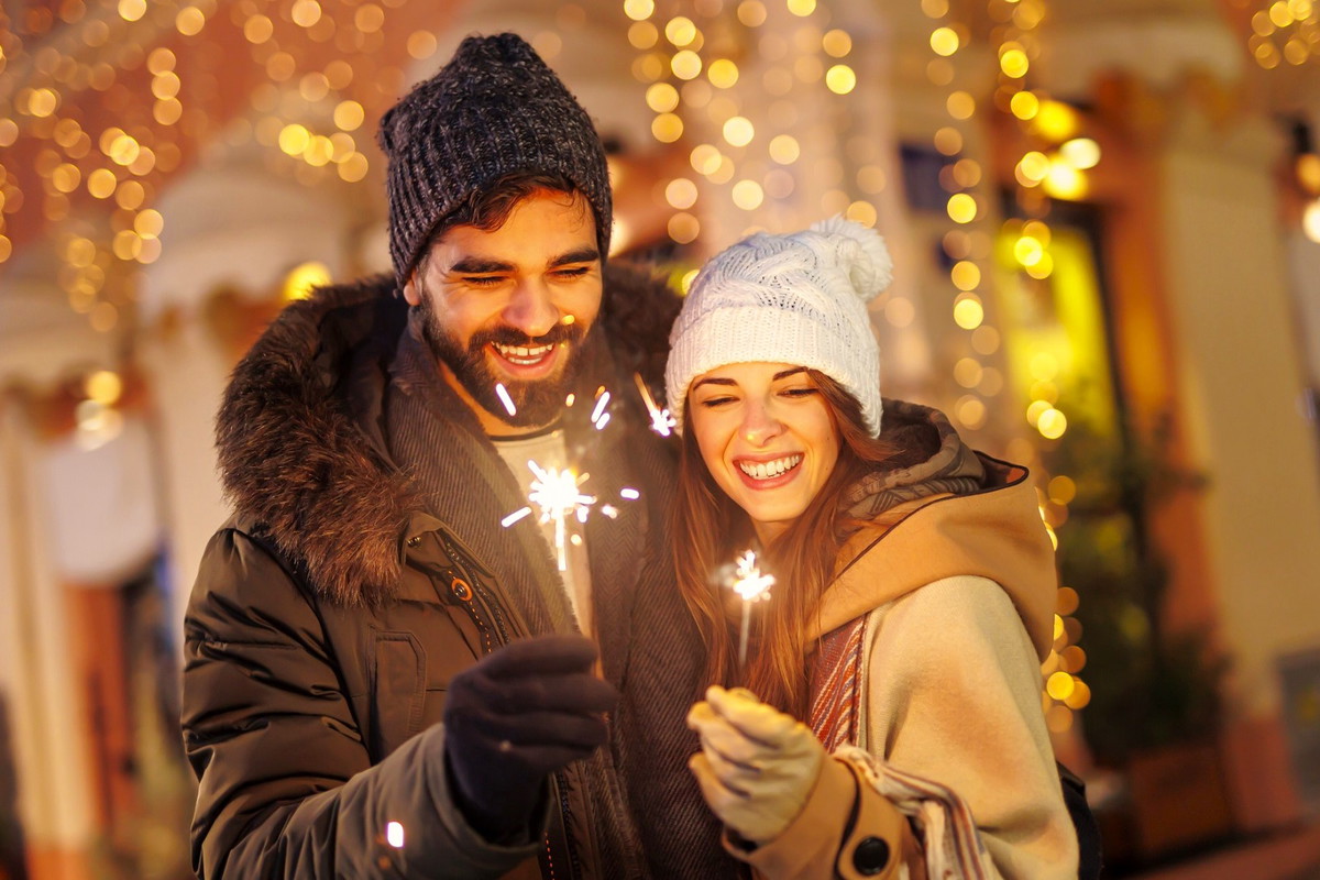 Te 3 znaki zodiaku czeka miłość jak ze świątecznego romansu