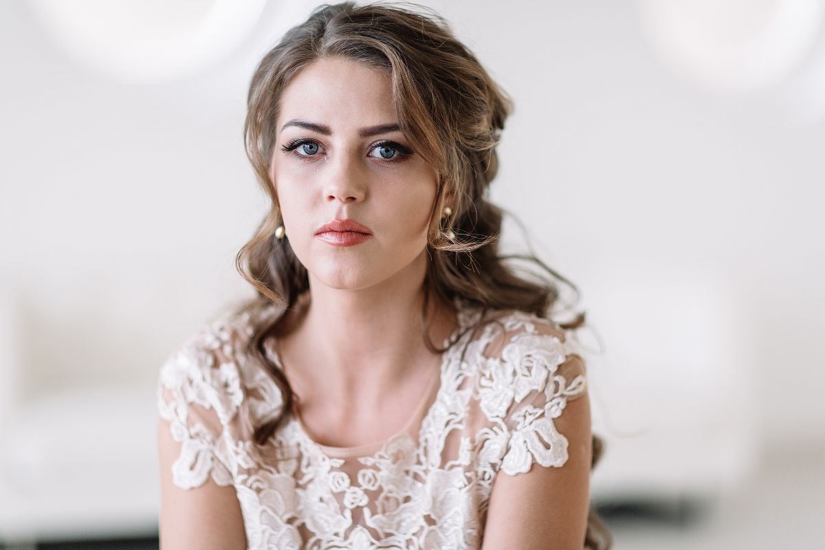 Smutna panna młoda klątwa 1200 x 800