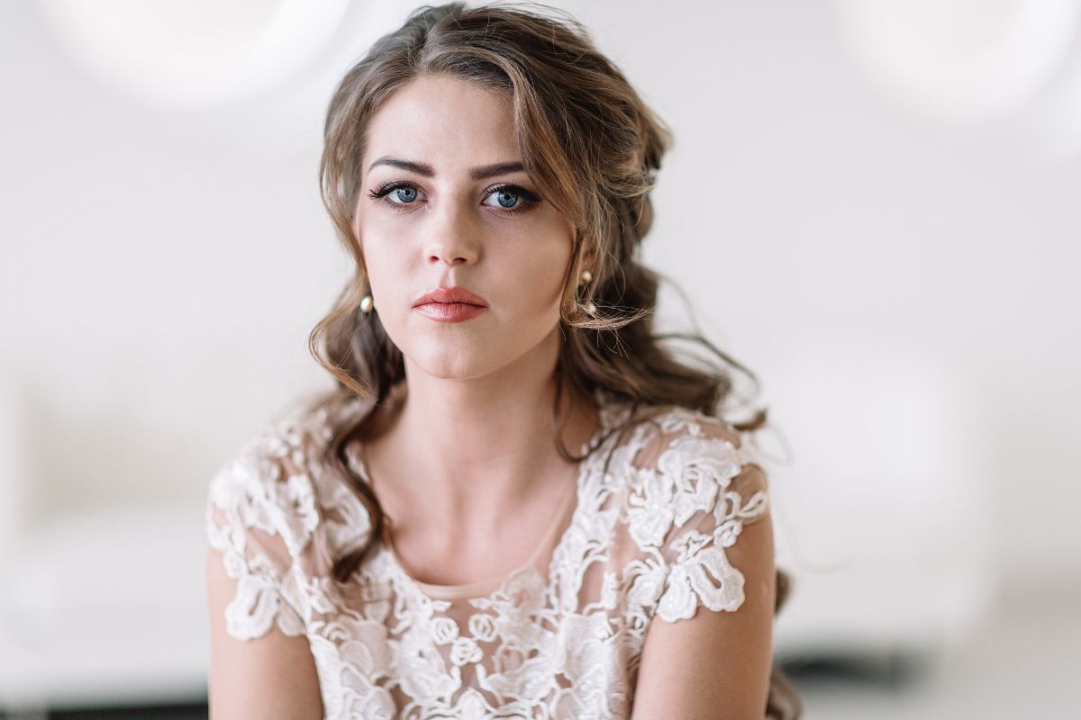 Smutna panna młoda klątwa 1200 x 800