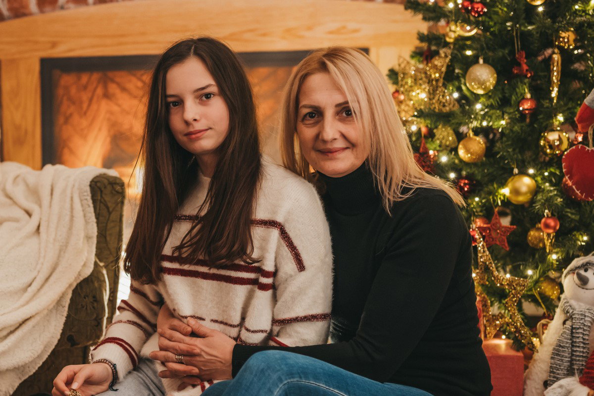 kobieta z córką święta iStock by Getty Images, bojanstory