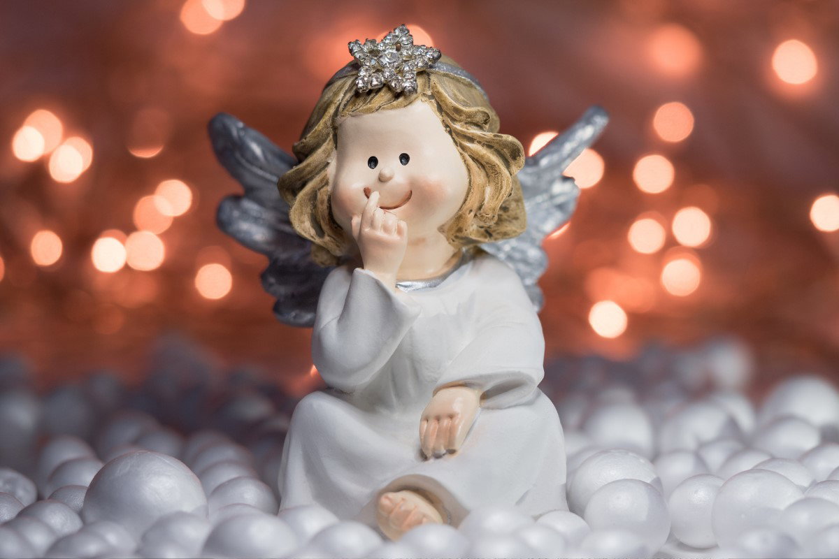 Wigilijny aniołek obdarzy szczęściem 3 znaki zodiaku Adobe Stock, Irina