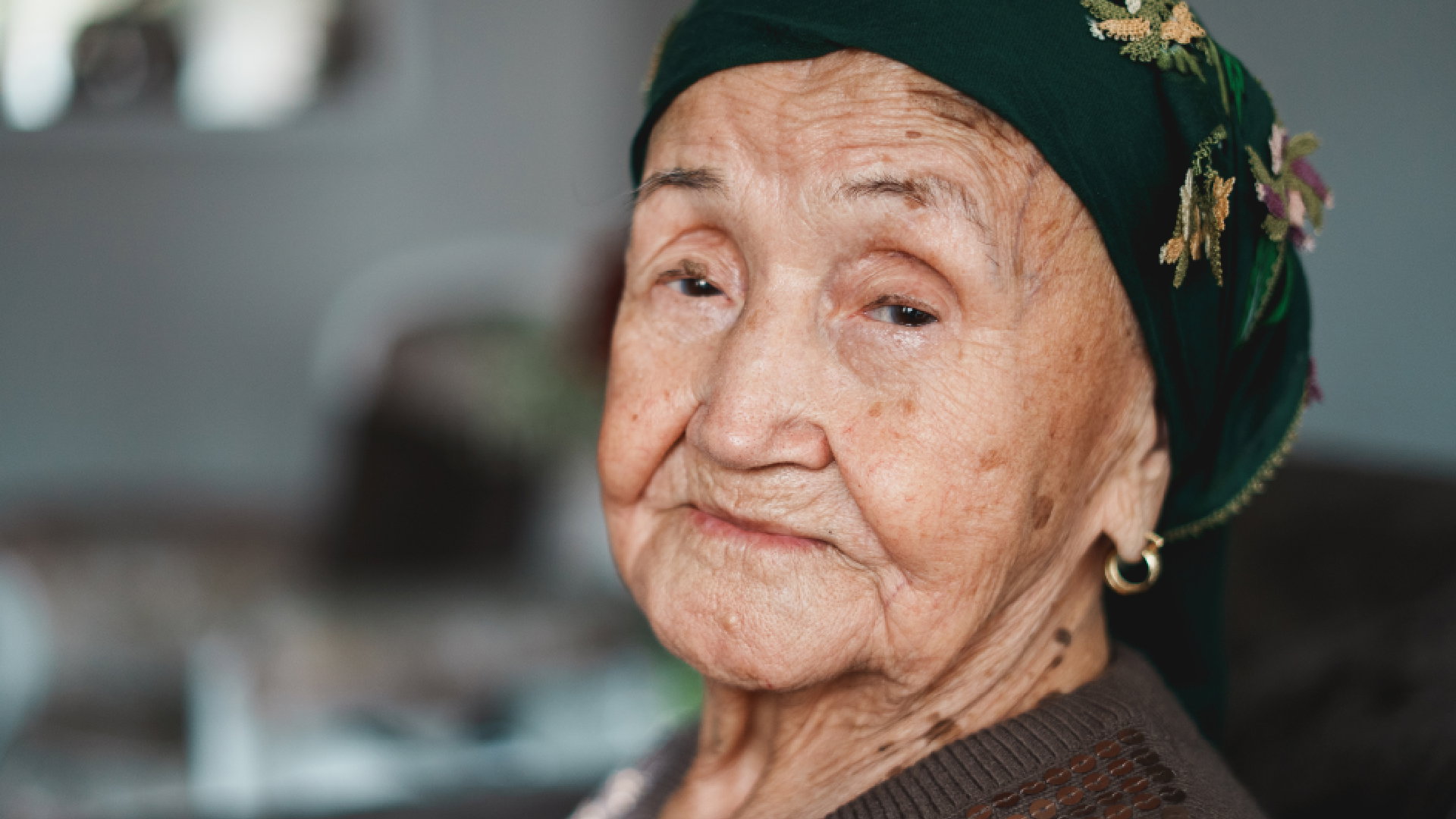 Rytuał szeptuch na sylwestra. Koniecznie go wykonaj, żeby mieć szczęście w 2023 roku