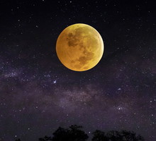 Lwia Pełnia ześle nam moc superksiężyca