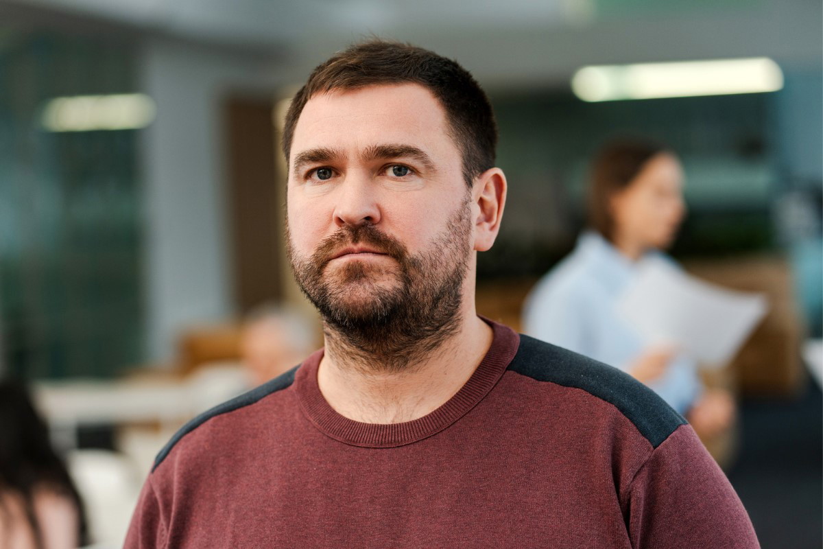 mężczyzna iStock by Getty Images, Mariia Vitkovska