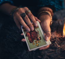 Tarot na marzec 2025